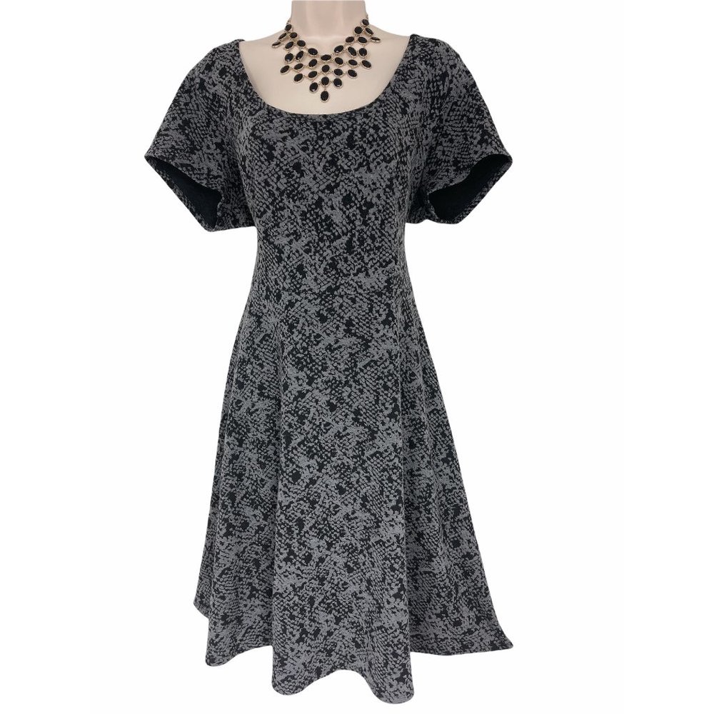 TORRID GRAY KNIT FIT & FLARE KNIT DRESS Day/Evening PLUS SIZE  Size 2X 18/20